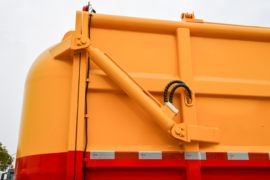 杰豹&nbsp;吸污/吸粪车上装图片