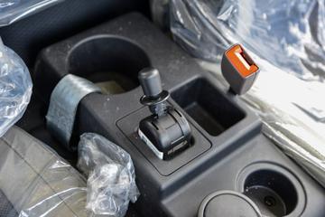 �й�����HOWO ͳ˧ 140���� 4.15�׵��������Ῠ(����)(ZZ1047G3215F145)ͼƬ