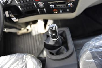 �й�����HOWO ͳ˧ 140���� 4.15�׵��������Ῠ(����)(ZZ1047G3215F145)ͼƬ