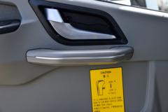 中国重汽HOWO 统帅 145马力 4.15米单排仓栅式轻卡(法士特8档)(ZZ5047CCYF3215F145)