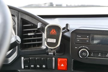 �й�����HOWO ͳ˧ 170���� 4.15�׵�����ʽ�Ῠ(��ʿ��8��)ͼƬ