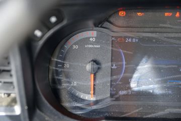 �й�����HOWO ͳ˧ 170���� 4.15�׵�����ʽ�Ῠ(��ʿ��8��)ͼƬ