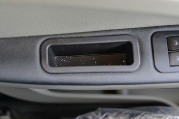 �й�����HOWO ͳ˧ 170���� 4.15�׵�����ʽ�Ῠ(��ʿ��8��)ͼƬ