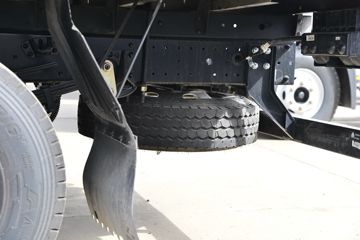 �й�����HOWO ͳ˧ 170���� 4.15�׵�����ʽ�Ῠ(��ʿ��8��)ͼƬ