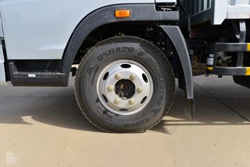 �й�����HOWO ͳ˧ 170���� 4.15�׵�����ʽ�Ῠ(��ʿ��8��)ͼƬ