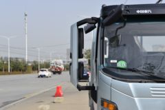 购济宁弘伟统帅载货车 享高达0.5万优惠