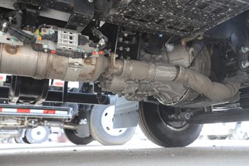 ���� ����V6 130���� 4.15�׵�����ʽ�ῨͼƬ