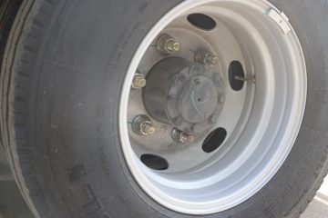 ���� ����V6 130���� 4.15�׵�����ʽ�ῨͼƬ