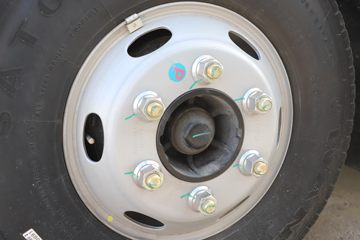 ���� ����V6 130���� 4.15�׵�����ʽ�ῨͼƬ