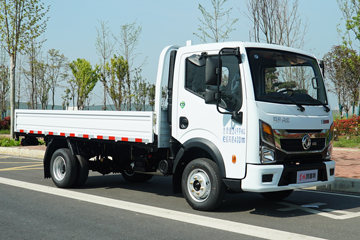  K5 2.0L 150  4.02׵Ῠ(EQ1037S26QE)ͼƬ