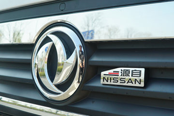  K5 2.0L 150  4.02׵Ῠ(EQ1037S26QE)ͼƬ