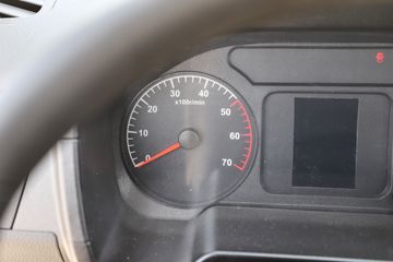 �������� ��R 1.6L 122���� ���� 3.85�׵�������΢��(YTQ1031PHQ331)ͼƬ