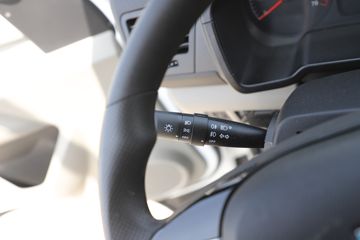 �������� ��R 1.6L 122���� ���� 3.85�׵�������΢��(YTQ1031PHQ331)ͼƬ