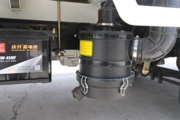 �������� ��R 1.6L 122���� ���� 3.85�׵�������΢��(YTQ1031PHQ331)ͼƬ