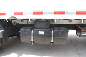 �������� ��R 1.6L 122���� ���� 3.85�׵�������΢��(YTQ1031PHQ331)ͼƬ