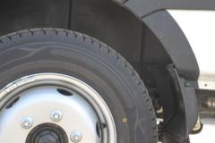 蓝擎汽车 凌R 1.6L 122马力 汽油 3.85米单排栏板微卡(YTQ1031PHQ331)