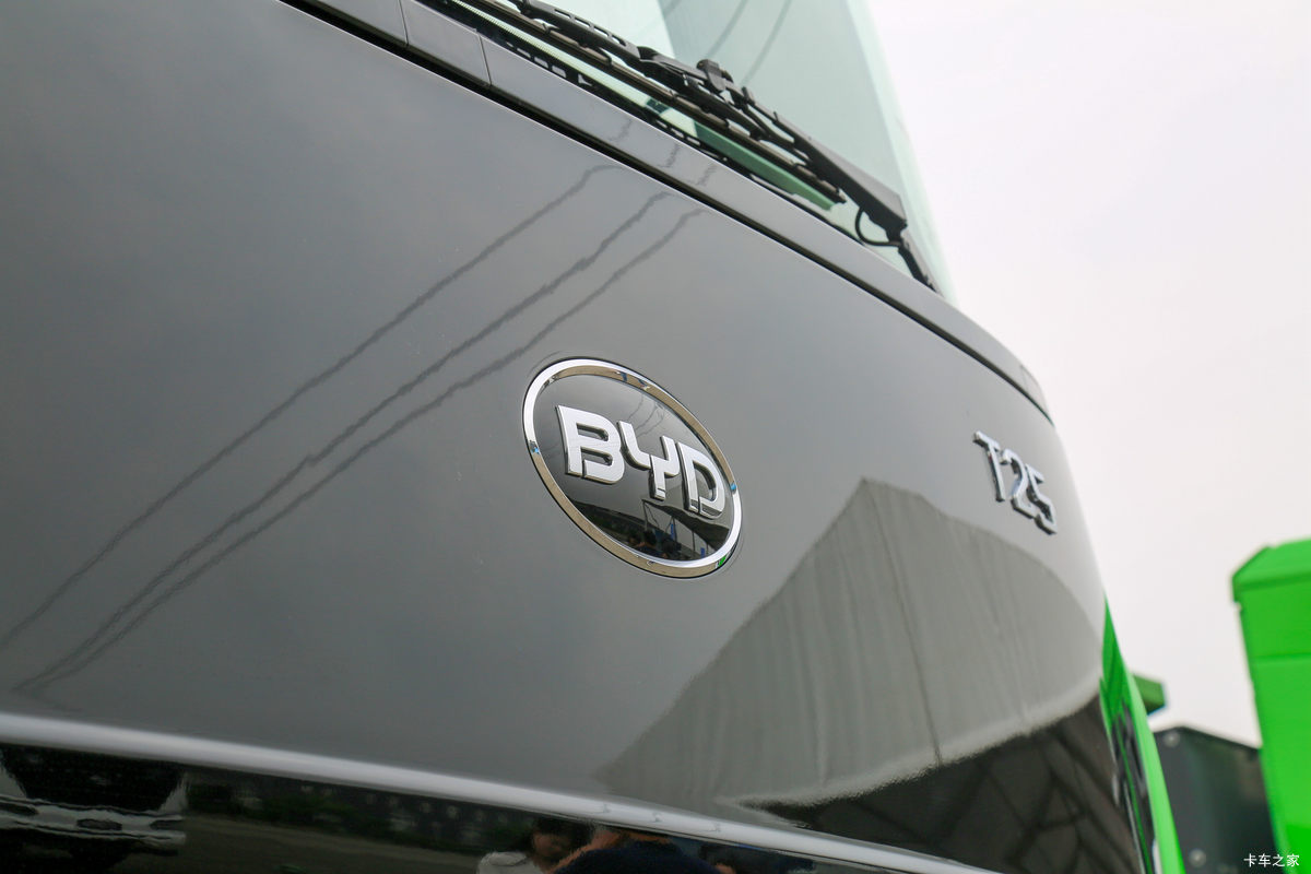 ǵT25 25T 6X4 5.6״綯ж(BYD3250C2BEV1)376.8kWh