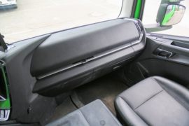 T25&nbsp;电动自卸车驾驶室图片