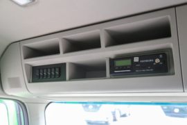 T25&nbsp;电动自卸车驾驶室图片