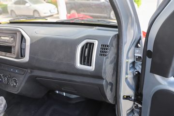  T30 յֵ 1.6L 122  3.3׵΢(SC1031DCAA6)ͼƬ