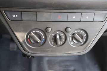 T30 յֵ 1.6L 122  3.3׵΢(SC1031DCAA6)ͼƬ
