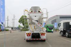 比亚迪T25 25T 6X4 4.2方纯电动混凝土搅拌运输车(BYD5250GJBBEV1)376.8kWh