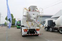 比亚迪T25 25T 6X4 4.2方纯电动混凝土搅拌运输车(BYD5250GJBBEV1)376.8kWh