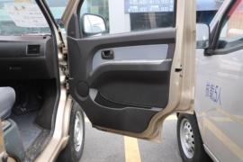 五菱荣光EV&nbsp;电动封闭厢货驾驶室图片