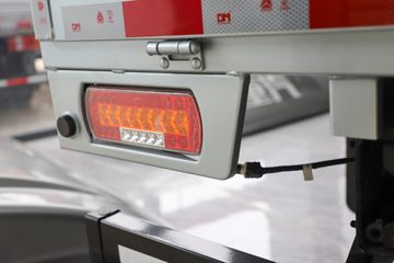 �й�����HOWO С�� 115���� 3.95�׵�������С��(Һɲ)(ZZ1047C3111F145)ͼƬ