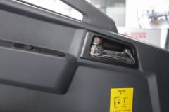 中国重汽HOWO 悍将 170马力 4.15米单排厢式轻卡(法士特8档)(ZZ5097XXYG3815F191)