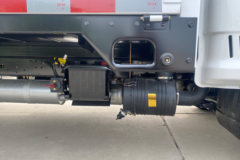 凯马 锐航X1 1.6L 120马力 汽油 3.95米单排栏板微卡(KMC1038QA318D6)