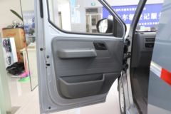 五菱 扬光 实用型 2.9T 2座 4.985米纯电动封闭货车31.9kWh