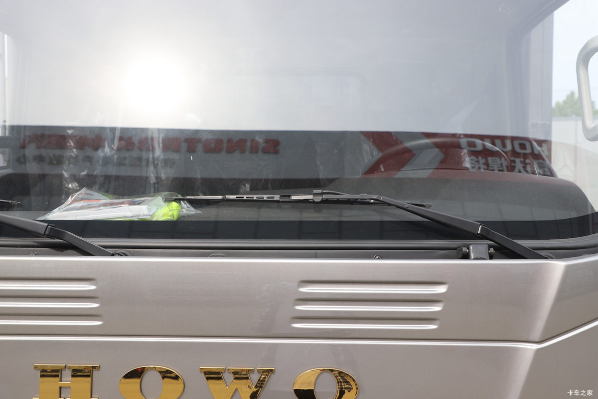 йHOWO  170 4.15׵ŲդʽῨ(8)(ZZ5097CCYG3815F191)                                                