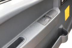 中国重汽HOWO 悍将 170马力 4.15米单排仓栅式轻卡(万里扬8档)(ZZ5097CCYG3815F191) 中国重汽HOWO 悍将 170马力 4.15米单排仓栅式轻卡(万里扬8档)(ZZ5097CCYG3815F191)