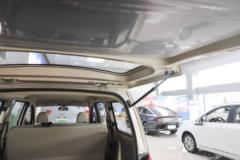 五菱 宏光V 2022款 劲取版 99马力 1.5L 汽油 5座面包车(国六)