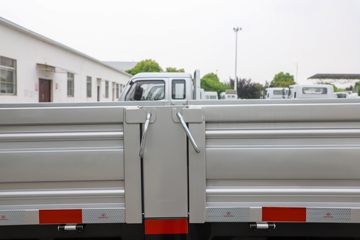 Ծ�� ��ԽH500 160���� 4.2�׵��������Ῠ(����)ͼƬ