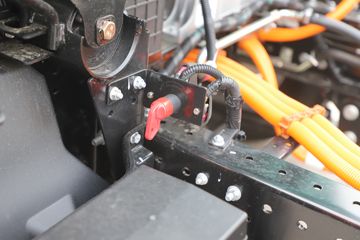 �����Ῠ ����T1 4.5T 4.2�׵��Ŵ��綯��դʽ�Ῠ100.46kWhͼƬ