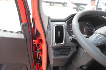 Ծ�� ��ԽH300 155���� 4.2�׵��������Ῠ(SH1043ZFDDWZ)ͼƬ