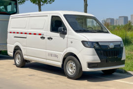 T6&nbsp;电动封闭厢货外观图片