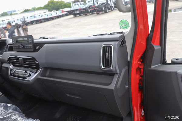 超越C系载货车上海火热促销中 让利高达1.5万