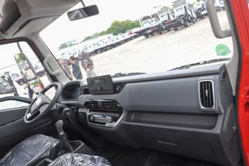 Ծ�� ��ԽC300 155���� 4.2�׵��������Ῠ(SH1043ZFDDWZ)ͼƬ