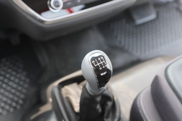 Ծ�� ��ԽC300 155���� 4.2�׵��������Ῠ(SH1043ZFDDWZ)ͼƬ