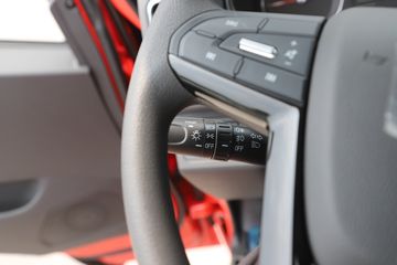 Ծ�� ��ԽC300 155���� 4.2�׵��������Ῠ(SH1043ZFDDWZ)ͼƬ