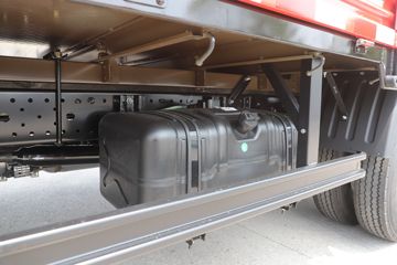 Ծ�� ��ԽC300 155���� 4.2�׵��������Ῠ(SH1043ZFDDWZ)ͼƬ