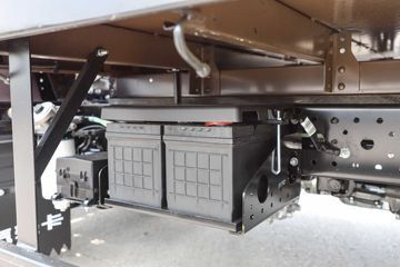 Ծ�� ��ԽC300 155���� 4.2�׵��������Ῠ(SH1043ZFDDWZ)ͼƬ