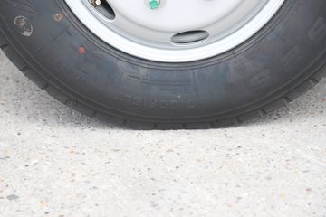 Ծ�� ��ԽC300 155���� 4.2�׵��������Ῠ(SH1043ZFDDWZ)ͼƬ