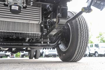 Ծ�� ��ԽC300 155���� 4.2�׵��������Ῠ(SH1043ZFDDWZ)ͼƬ