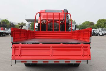 Ծ�� ��ԽC300 155���� 4.2�׵��������Ῠ(SH1043ZFDDWZ)ͼƬ