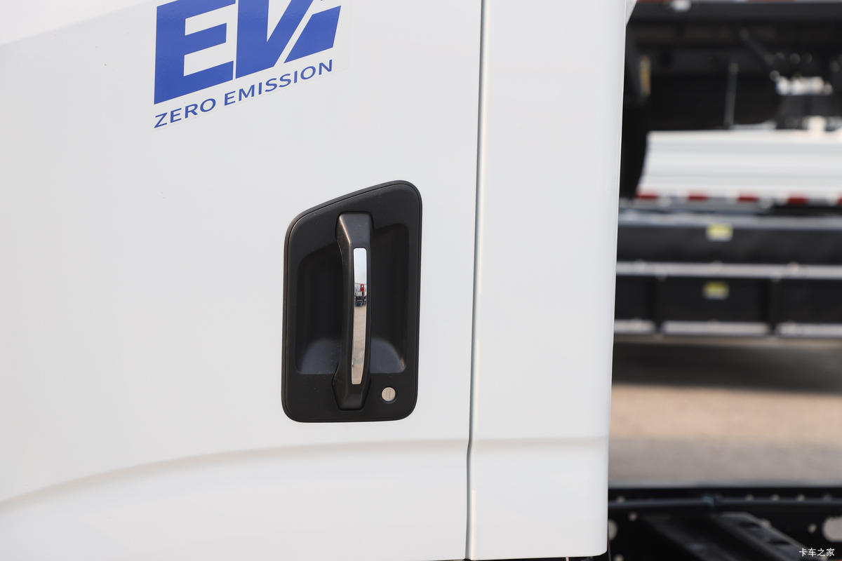 Ῠ T1 4.5T 4.17׵Ŵ綯ʽῨ(SH5047XXYMFEVMZ1)100.46kWh