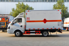 东风 途逸T5 1.5L 113马力 汽油 4X2 易燃液体厢式运输车(楚飞牌)(CLQ5030XRY6E)